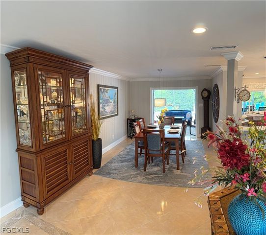 28404 Las Palmas CIR, Bonita Springs, FL 34135