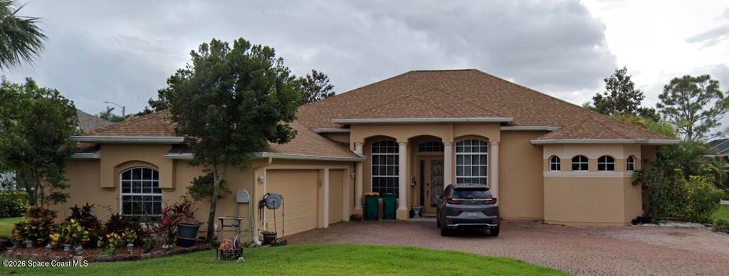 5900 Herons Landing Drive, Rockledge, FL 32955