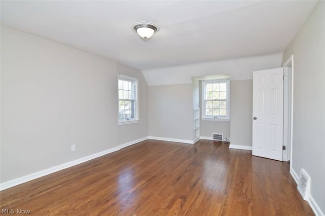 2423 Eaton Road, University Heights, OH 44118