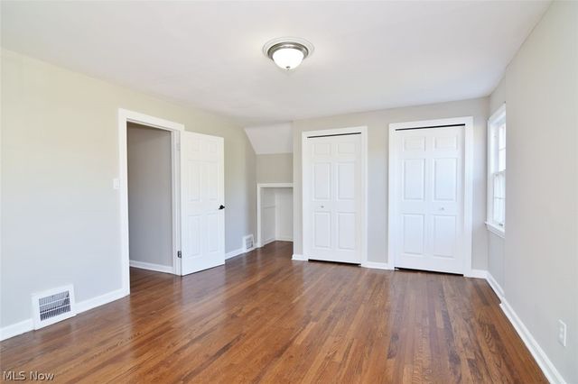 2423 Eaton Road, University Heights, OH 44118