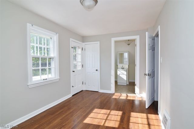 2423 Eaton Road, University Heights, OH 44118