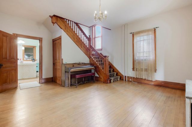 530 Hobart Street, Eau Claire, WI 54703