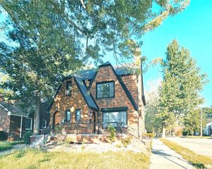 19000 Chandler Park Drive, Detroit, MI 48236