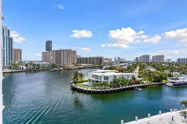 121 Golden Isles Dr 707, Hallandale Beach, FL 33009