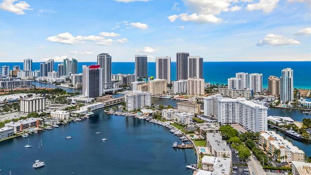 121 Golden Isles Dr 707, Hallandale Beach, FL 33009