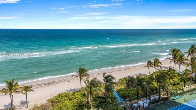 121 Golden Isles Dr 707, Hallandale Beach, FL 33009