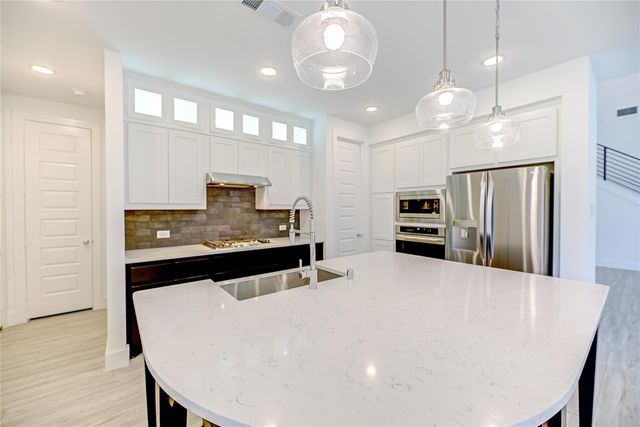 12417 Iveson Drive, Fort Worth, TX 76052