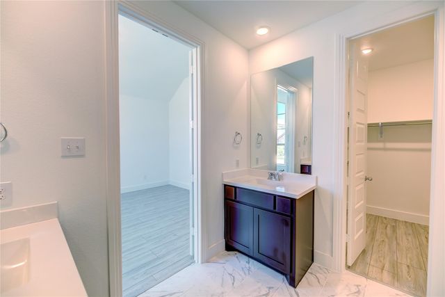 12417 Iveson Drive, Fort Worth, TX 76052