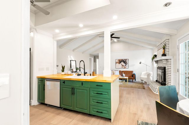 8190 Greenridge Road, North Charleston, SC 29406