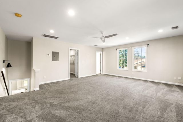 8190 Greenridge Road, North Charleston, SC 29406