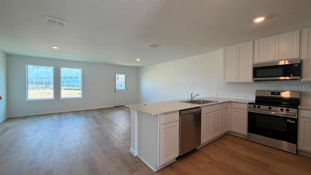 943 PHOENIX STREET, Davenport, FL 33837