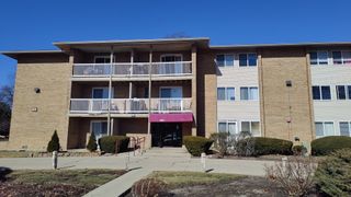 960 Beau Drive 109, Des Plaines, IL 60016
