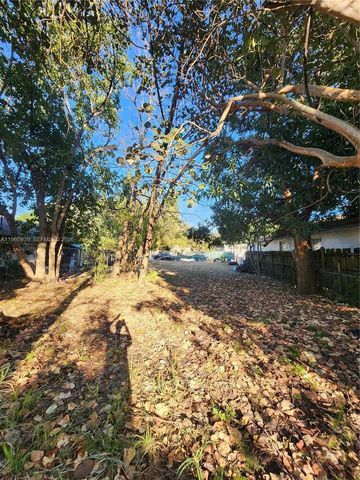 6742 NW 4th Ave, Miami, FL 33150