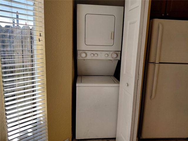 83 NE 13th Avenue 15, Homestead, FL 33033