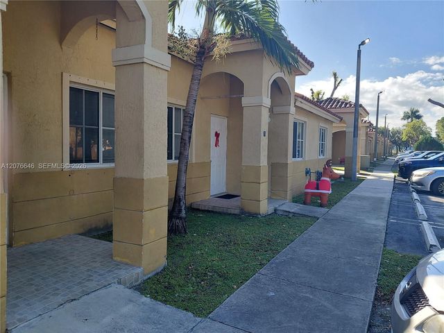 83 NE 13th Avenue 15, Homestead, FL 33033