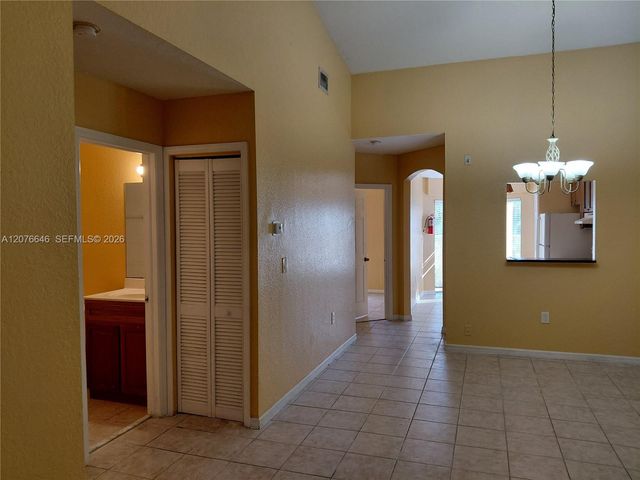 83 NE 13th Avenue 15, Homestead, FL 33033