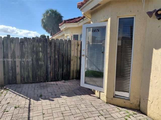 83 NE 13th Avenue 15, Homestead, FL 33033