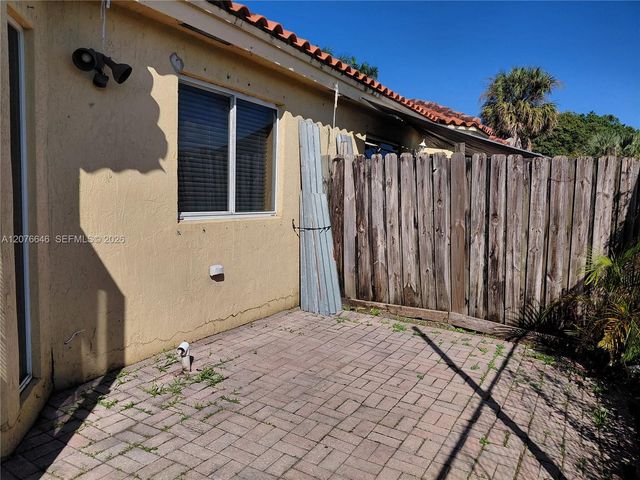 83 NE 13th Avenue 15, Homestead, FL 33033