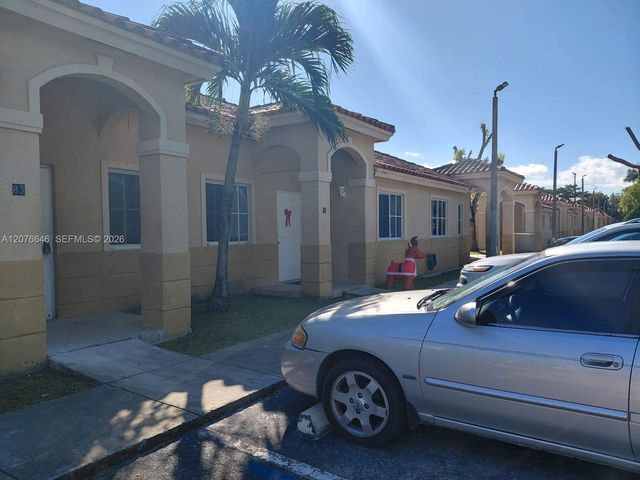 83 NE 13th Avenue 15, Homestead, FL 33033