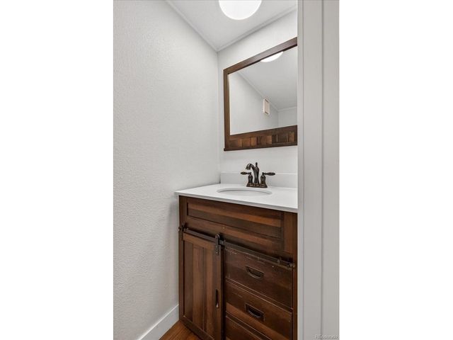 7955 Parfet St, Arvada, CO 80005