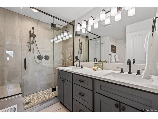 7955 Parfet St, Arvada, CO 80005