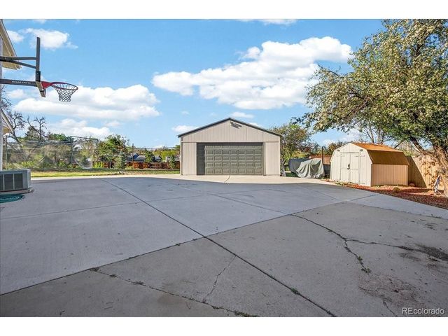 7955 Parfet St, Arvada, CO 80005