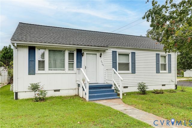 2406 Bluefield St, Hopewell, VA 23860