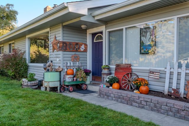 2319 S Sunrise Rd, Spokane Valley, WA 99206