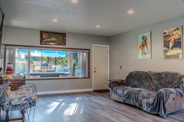 2319 S Sunrise Rd, Spokane Valley, WA 99206