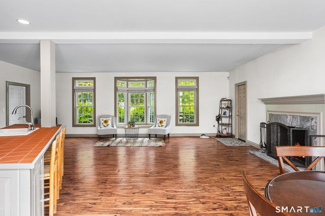 275 Talcott Notch Road, Farmington, CT 06032