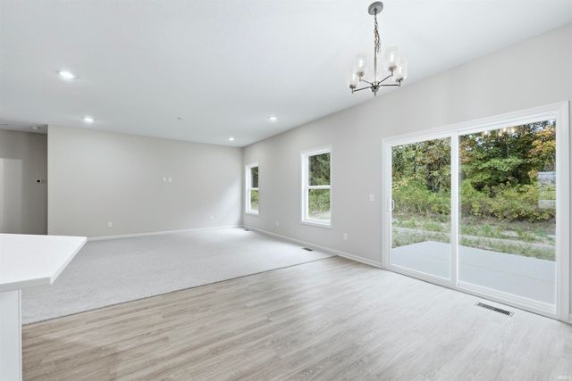 4146 Centerstone Parkway, New Haven, IN 46774