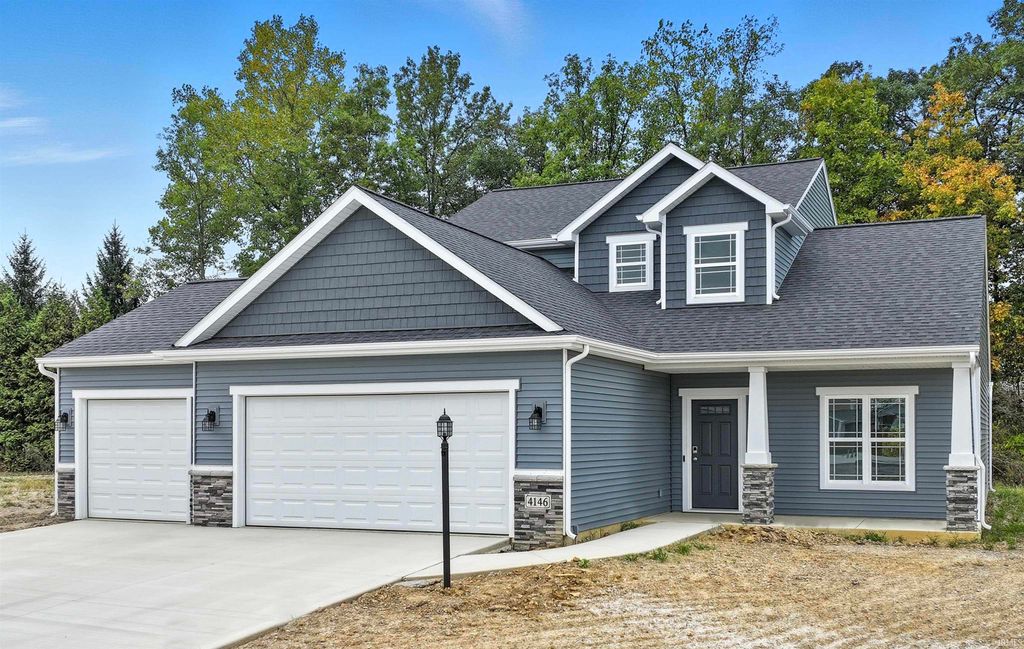 4146 Centerstone Parkway, New Haven, IN 46774
