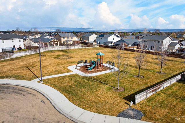 5414 Barkley Wy, Caldwell, ID 83607