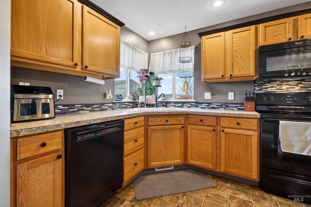 5414 Barkley Wy, Caldwell, ID 83607