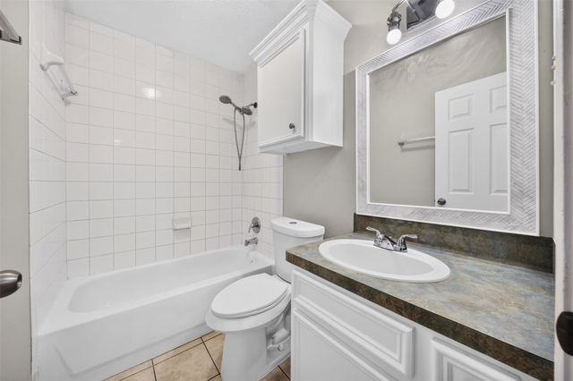 10546 Fawn Mist Drive, Conroe, TX 77303