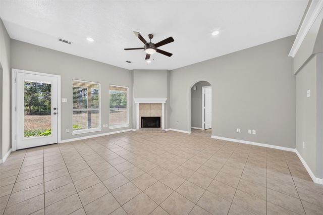 10546 Fawn Mist Drive, Conroe, TX 77303