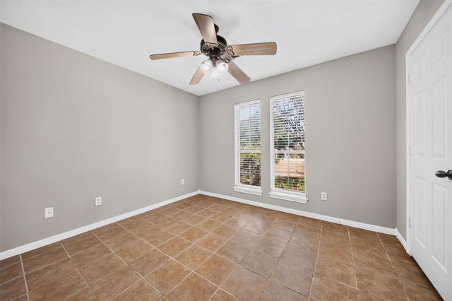 10546 Fawn Mist Drive, Conroe, TX 77303
