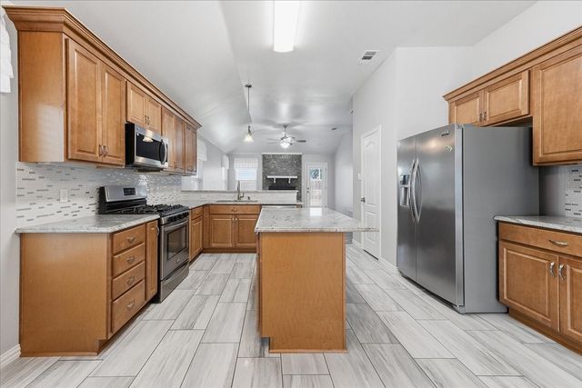 4217 Judith Way, Haltom City, TX 76137