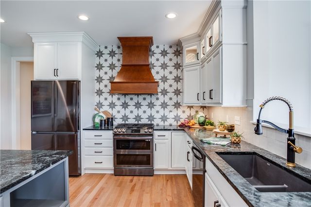 1549 Osburn Lane Lane, Farmington, NY 14425