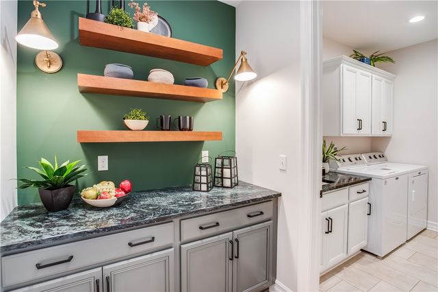 1549 Osburn Lane Lane, Farmington, NY 14425