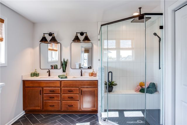 1549 Osburn Lane Lane, Farmington, NY 14425