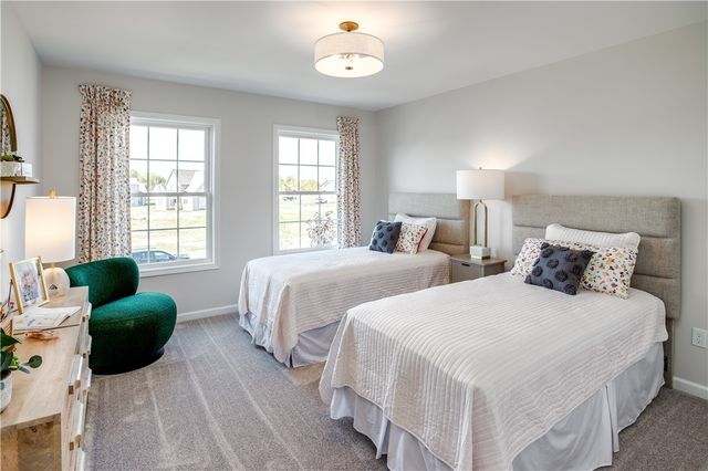 1549 Osburn Lane Lane, Farmington, NY 14425