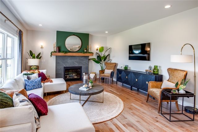 1549 Osburn Lane Lane, Farmington, NY 14425