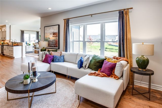 1549 Osburn Lane Lane, Farmington, NY 14425