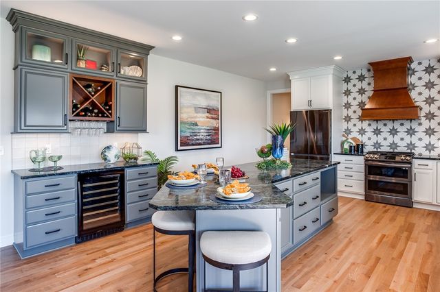 1549 Osburn Lane Lane, Farmington, NY 14425