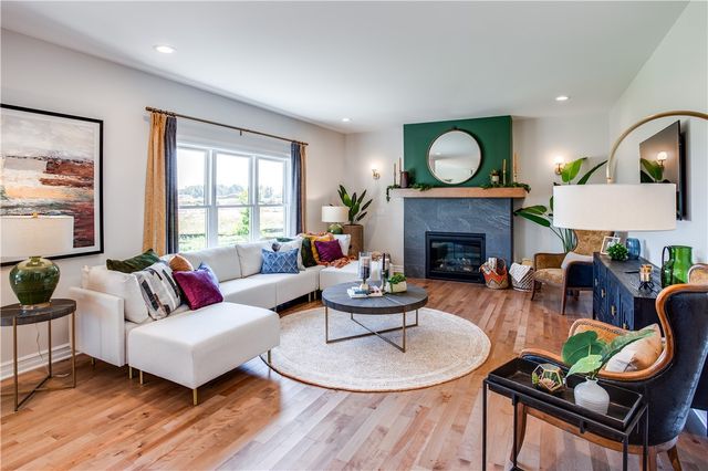 1549 Osburn Lane Lane, Farmington, NY 14425