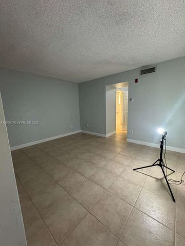 8500 SW 109th Ave 6-216, Miami, FL 33173