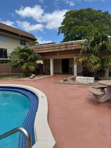 8500 SW 109th Ave 6-216, Miami, FL 33173