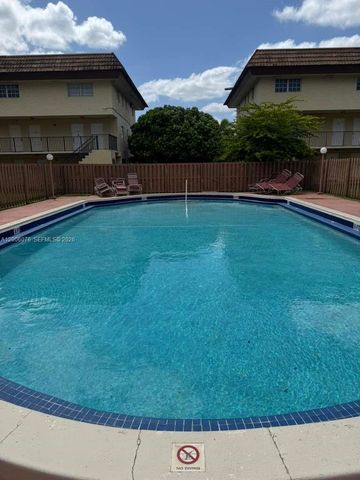 8500 SW 109th Ave 6-216, Miami, FL 33173