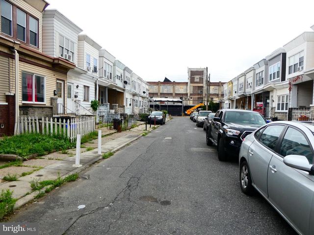 2069 KINGSTON ST, Philadelphia, PA 19134